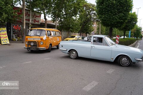 رژه خودروهای کلاسیک در خوی