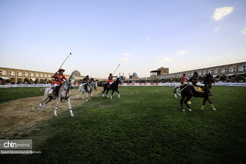 مسابقات نمادین چوگان در میدان تاریخی نقش جهان
