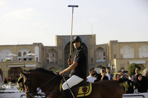 مسابقات نمادین چوگان در میدان تاریخی نقش جهان