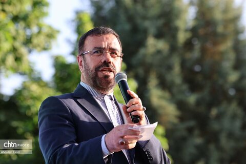 جشنواره با بوی گل و گلاب میمند