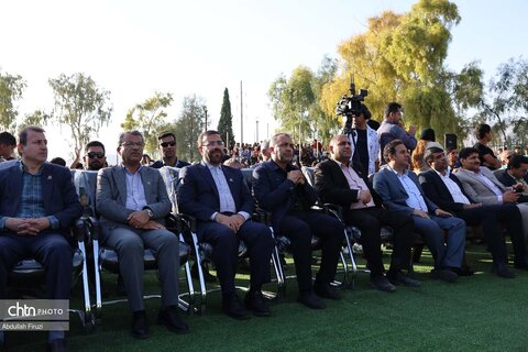 جشنواره با بوی گل و گلاب میمند