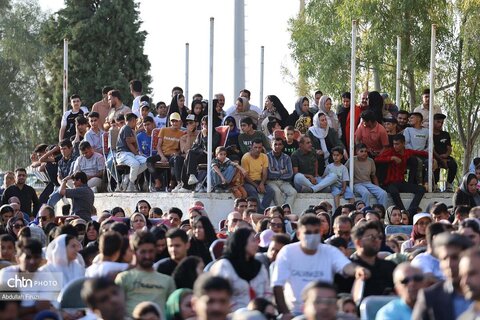 جشنواره با بوی گل و گلاب میمند