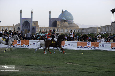 مسابقات نمادین چوگان در میدان تاریخی نقش جهان
