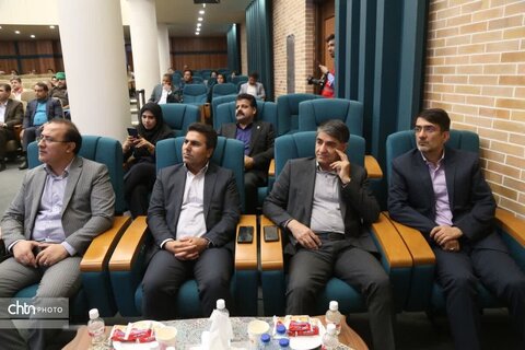 آیین تجلیل از اعضای ستاد اجرایی خدمات سفر استان یزد