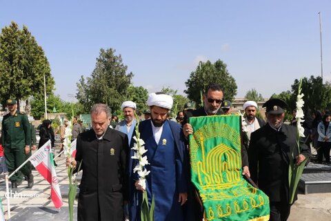 روایت حضور کاروان زیرسایه خورشید در آذربایجان غربی از قصه اشک و لبخند