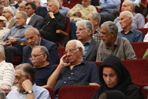 وداع با پیکر استاد برجسته فرهنگ و ادبیات در مجموعه تاریخی شیخ حسن چاه‌کوتاهی