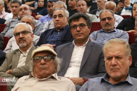 وداع با پیکر استاد برجسته فرهنگ و ادبیات در مجموعه تاریخی شیخ حسن چاه‌کوتاهی