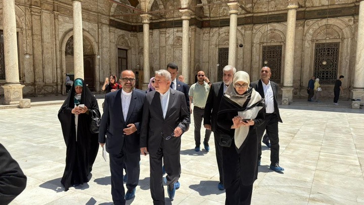 بازتاب پیوند تمدن‌ها در قلب قاهره/ بازدید صالحی‌امیری از مسجد تاریخی محمدعلی