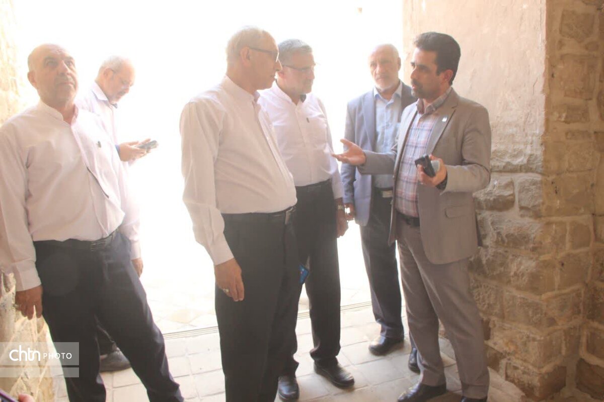 سازه‌های آبی شوشتر میزبان خادمان‌الرضا (ع) شد/ مطالبه مردمی برای سامان‌دهی املاک تاریخی با مالکیت آستان قدس