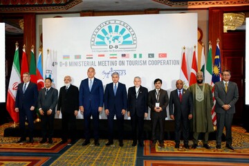 درخشش دیپلماسی گردشگری ایران در قاهره/ تأیید میزبانی ایران برای مجمع سرمایه‌گذاری «دی‌هشت»
