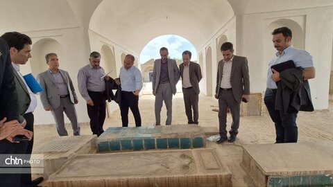 بازدید از طرح‌های یکپارچه احیای بافت تاریخی یزد