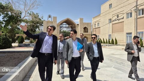 بازدید از طرح‌های یکپارچه احیای بافت تاریخی یزد