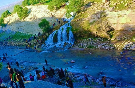 آبشار آبریز دهدشت