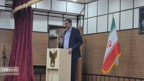 دومین نمایشگاه توانمندی‌های گردشگری و صنایع‌دستی در دانشگاه آزاد اسلامی واحد یزد