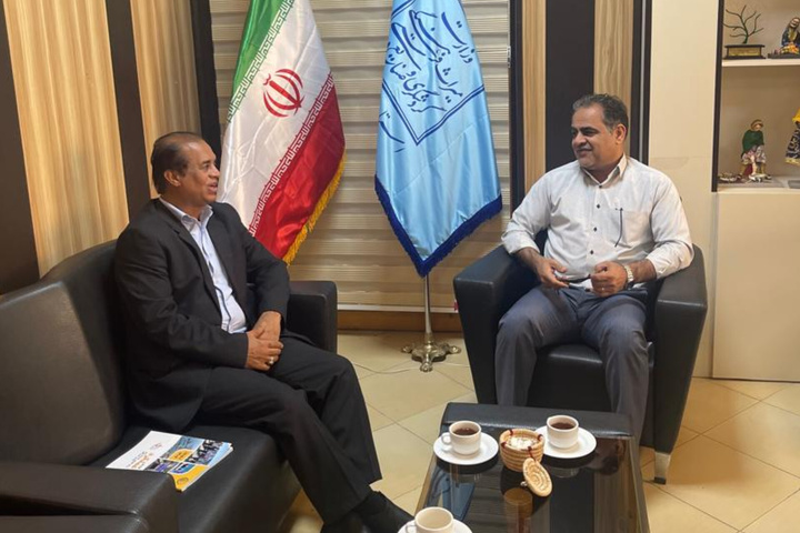 هم‌افزایی برای توسعه گردشگری بندر خمیر با تأکید بر ظرفیت‌های محلی