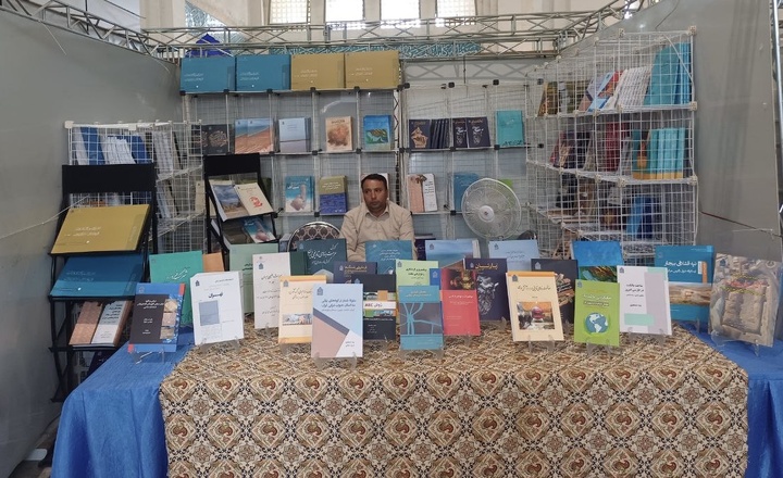 ارائه تازه‌های کتاب پژوهشگاه میراث‌فرهنگی و گردشگری در نمایشگاه کتاب 1404