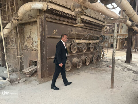 بازدید مدیرکل میراث‌فرهنگی خوزستان از تلمبه‌خانه دارخُوین،گنجینه ارزشمند نفت جنوب