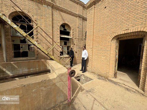 بازدید مدیرکل میراث‌فرهنگی خوزستان از تلمبه‌خانه دارخُوین،گنجینه ارزشمند نفت جنوب