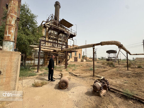 بازدید مدیرکل میراث‌فرهنگی خوزستان از تلمبه‌خانه دارخُوین،گنجینه ارزشمند نفت جنوب