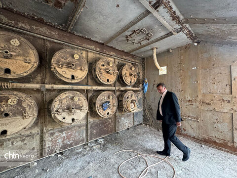 بازدید مدیرکل میراث‌فرهنگی خوزستان از تلمبه‌خانه دارخُوین،گنجینه ارزشمند نفت جنوب