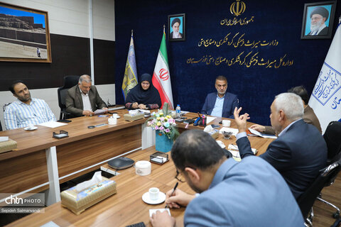 جلسه کمیته اقتصاد فرهنگ، شورای فرهنگ عمومی خوزستان