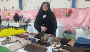 برپایی نمایشگاه صنایع دستی در شهرستان چناران