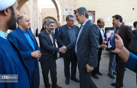 حضور مدیرکل میراث فرهنگی، گردشگری و صنایع دستی یزد در بین مردم محله یعقوبی