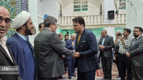حضور مدیرکل میراث فرهنگی، گردشگری و صنایع دستی یزد در بین مردم محله یعقوبی