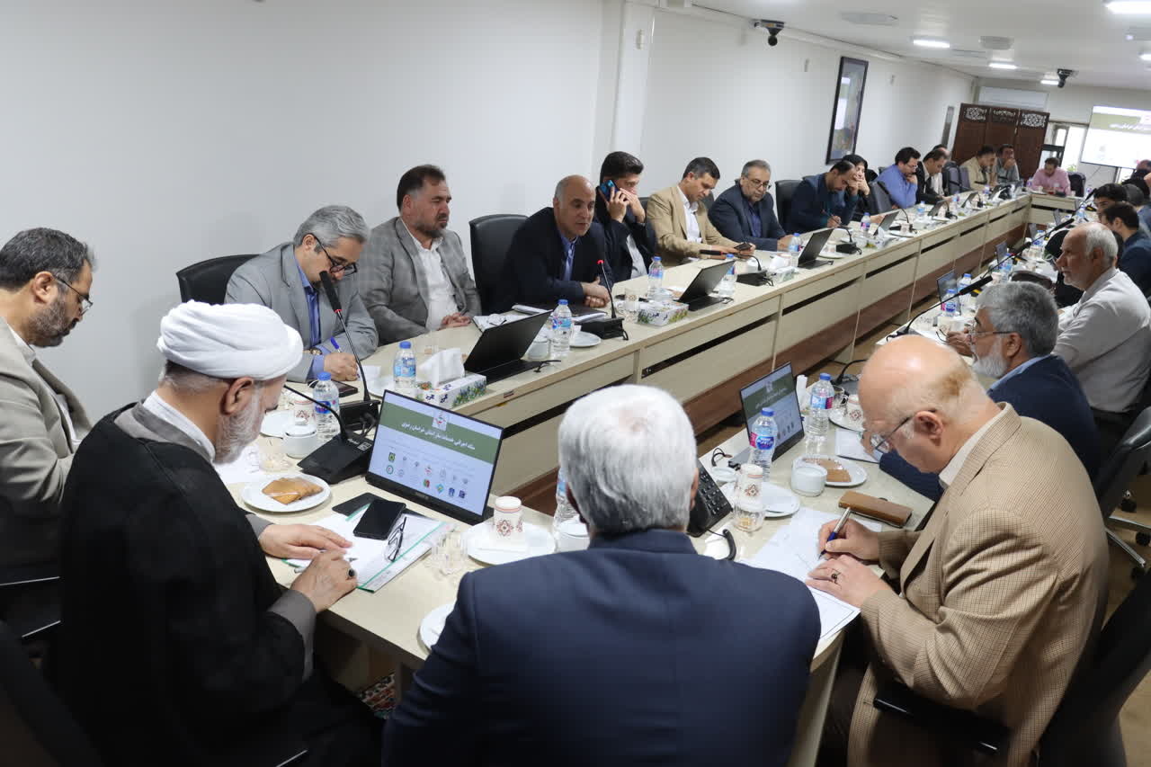 خدمت به زائران رضوی با رویکرد مردمی دنبال میشود