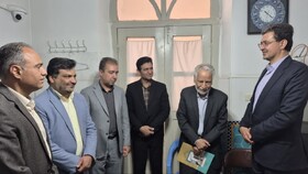 تجلیل مدیرکل میراث فرهنگی یزد از معلمان دوران تحصیل به مناسبت هفته معلم
