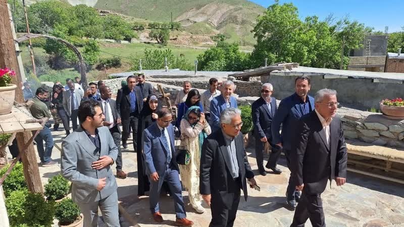 بازدید سفرای ۵ کشور خارجی از ظرفیت‌های گردشگری قزوین