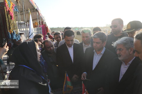 بازدید استاندار اردبیل از جشنواره کوچ عشایر مغان