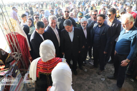 بازدید استاندار اردبیل از جشنواره کوچ عشایر مغان