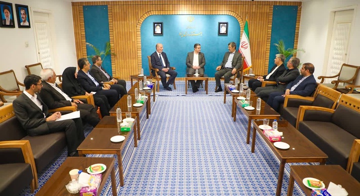 ارتقای سطح همکاری با مجارستان در حوزه گردشگری در دستور کار استانداری یزد قرار دارد/ جاذبه‌های متقابل گردشگری؛ زمینه‌ساز همکاری استان یزد و مجارستان