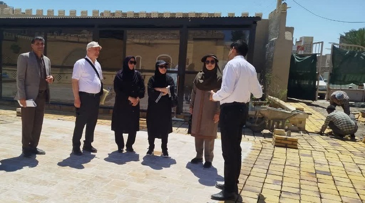 بازدید کارشناسان وزارت میراث فرهنگی از روند ساخت بازارچه‌های صنایع دستی سیستان و بلوچستان