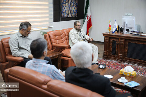 دیدار فرمانده کمیته مفقودین ستاد کل نیروهای مسلح با مدیرکل میراث‌فرهنگی خوزستان