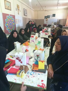 دوره آموزشی بسته‌بندی محصولات صنایع‌دستی در دهلران ایلام برگزار می‌شود