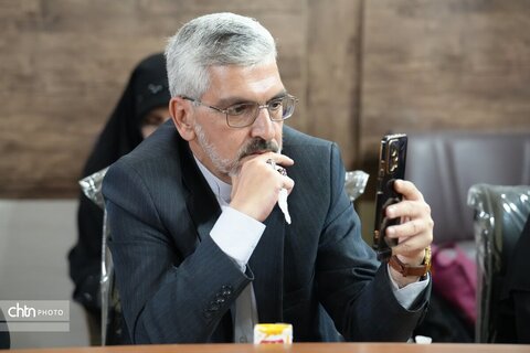 نشست خبری
