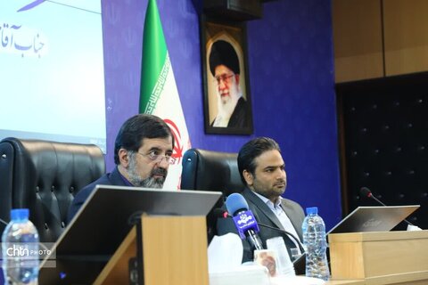 نشست خبری استاندار قم