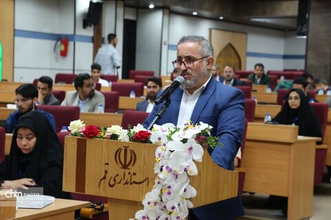 نشست خبری استاندار قم