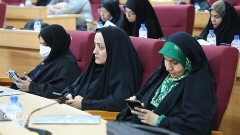 نشست خبری استاندار قم