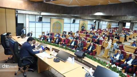 نشست خبری استاندار قم