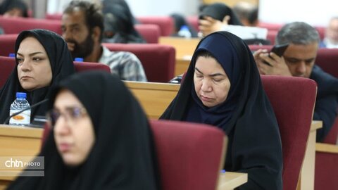 نشست خبری استاندار قم