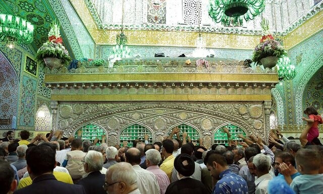حدود ۹هزار زائر پیاده به مشهدالرضا مشرف شدند / خدمت‌رسانی شبانه‌روزی به زائران شمس‌الشموس
