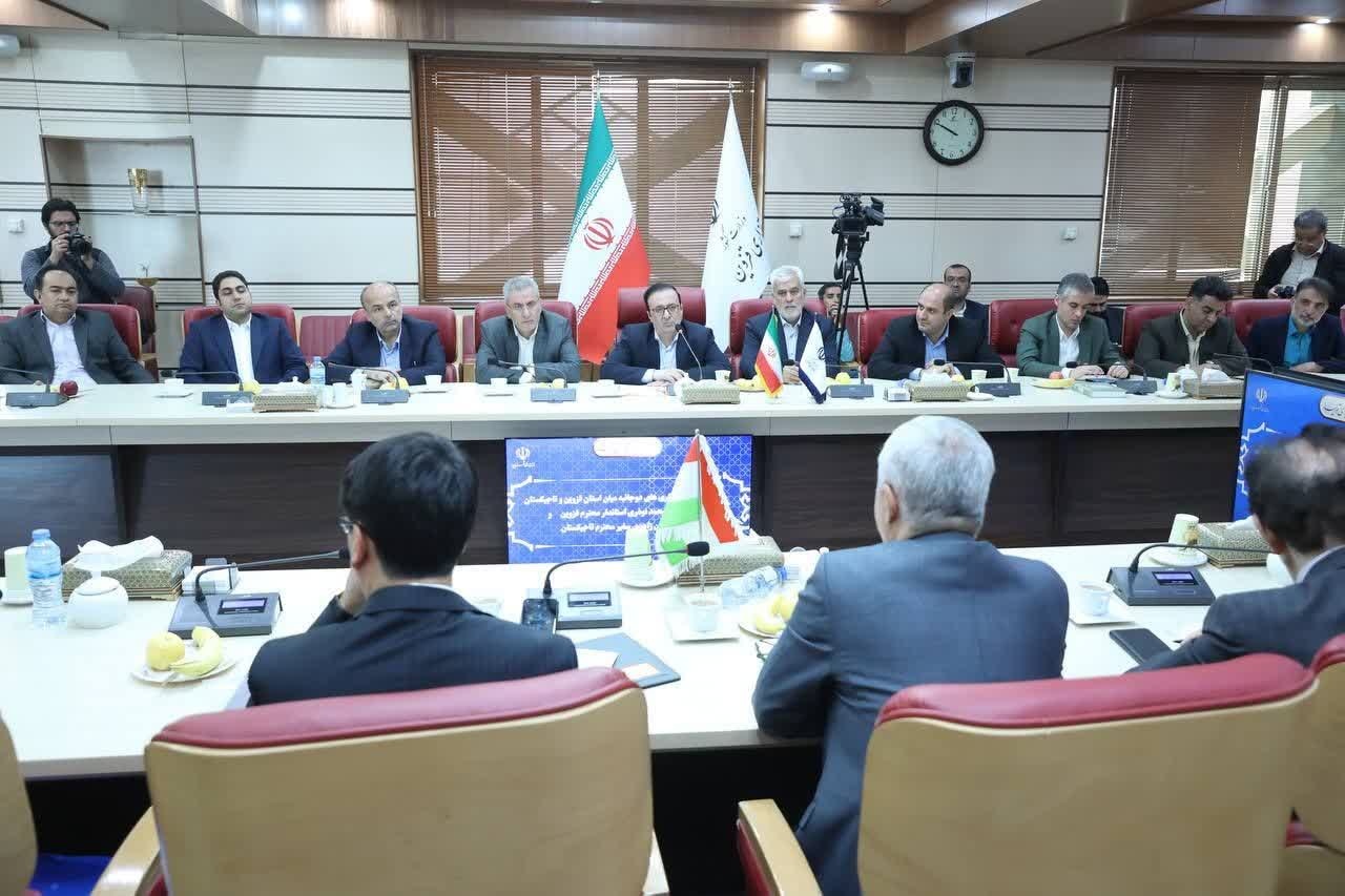 قزوین آماده میزبانی از تورهای گردشگری و سرمایهگذاری تاجیکها/ امضای تفاهمنامه همکاری میان قزوین و تاجیکستان