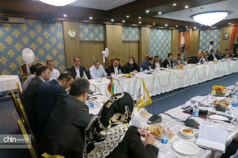 نخستین نشست مدیران واحدهای تابعه شرکت توسعه گردشگری ایران