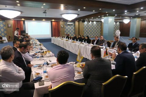 نخستین نشست مدیران واحدهای تابعه شرکت توسعه گردشگری ایران