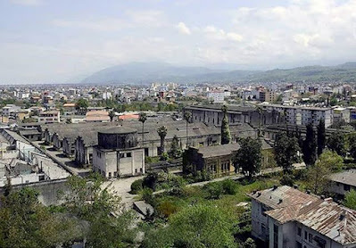 بنای تاریخی کارخانه حریربافی چالوس موزه شهدا می‌شود