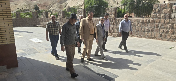 گنبد امامزاده برهان‌الدین وردانه مرمت می‌شود