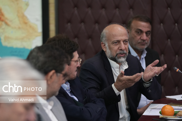 نخستین نشست شورای جشنواره چند رسانه ای